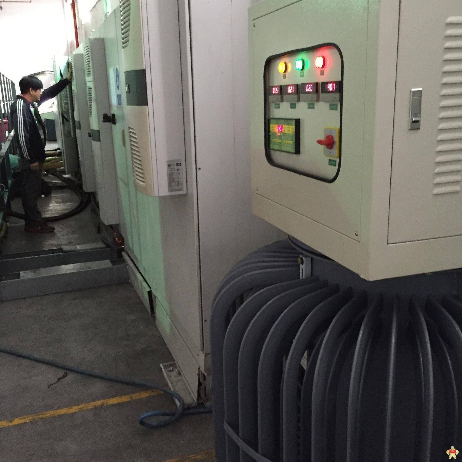 东莞稳压器 东莞稳压器厂家 东莞稳压器,三相380V稳压喊叫,东莞稳压器厂家,印刷机稳压器,三相补偿式稳压器