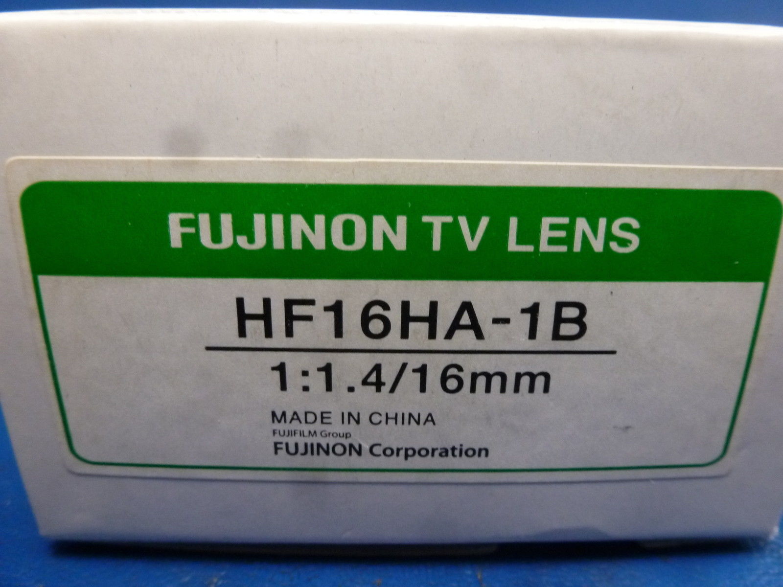 NEW FUJI HF16HA-1B HF16HA1B TV LENS 1:1.4/16mm, 114-0083R
