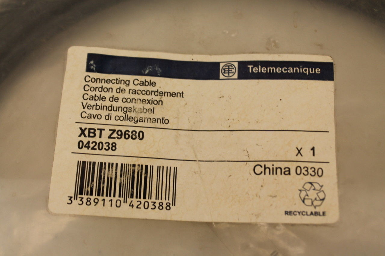 Telemecanique XBT Z9680 Connecting Cable NEW IN BAG