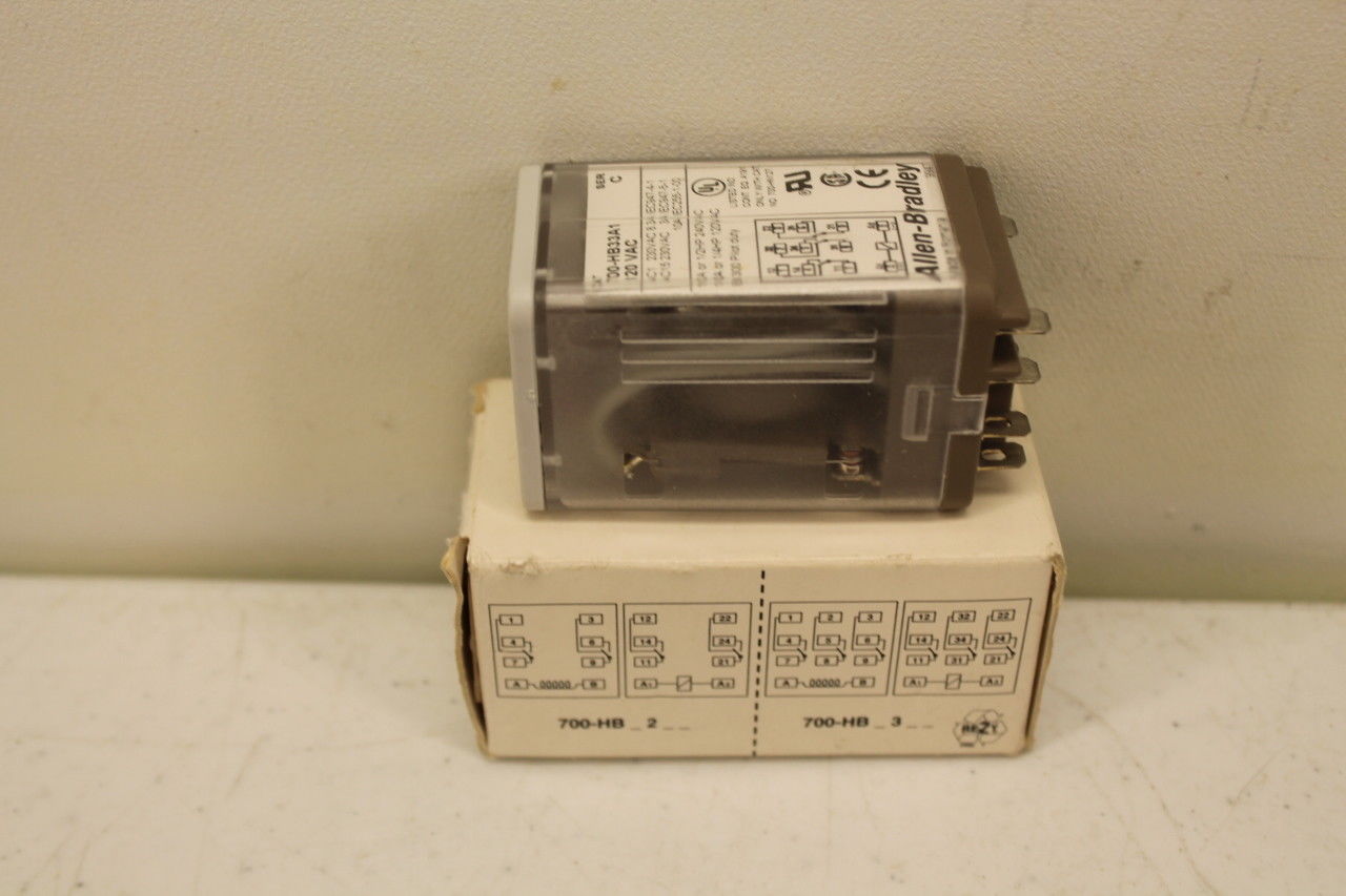 Allen-Bradley 700-HB33A1 Ser C 10A or 1/2HP