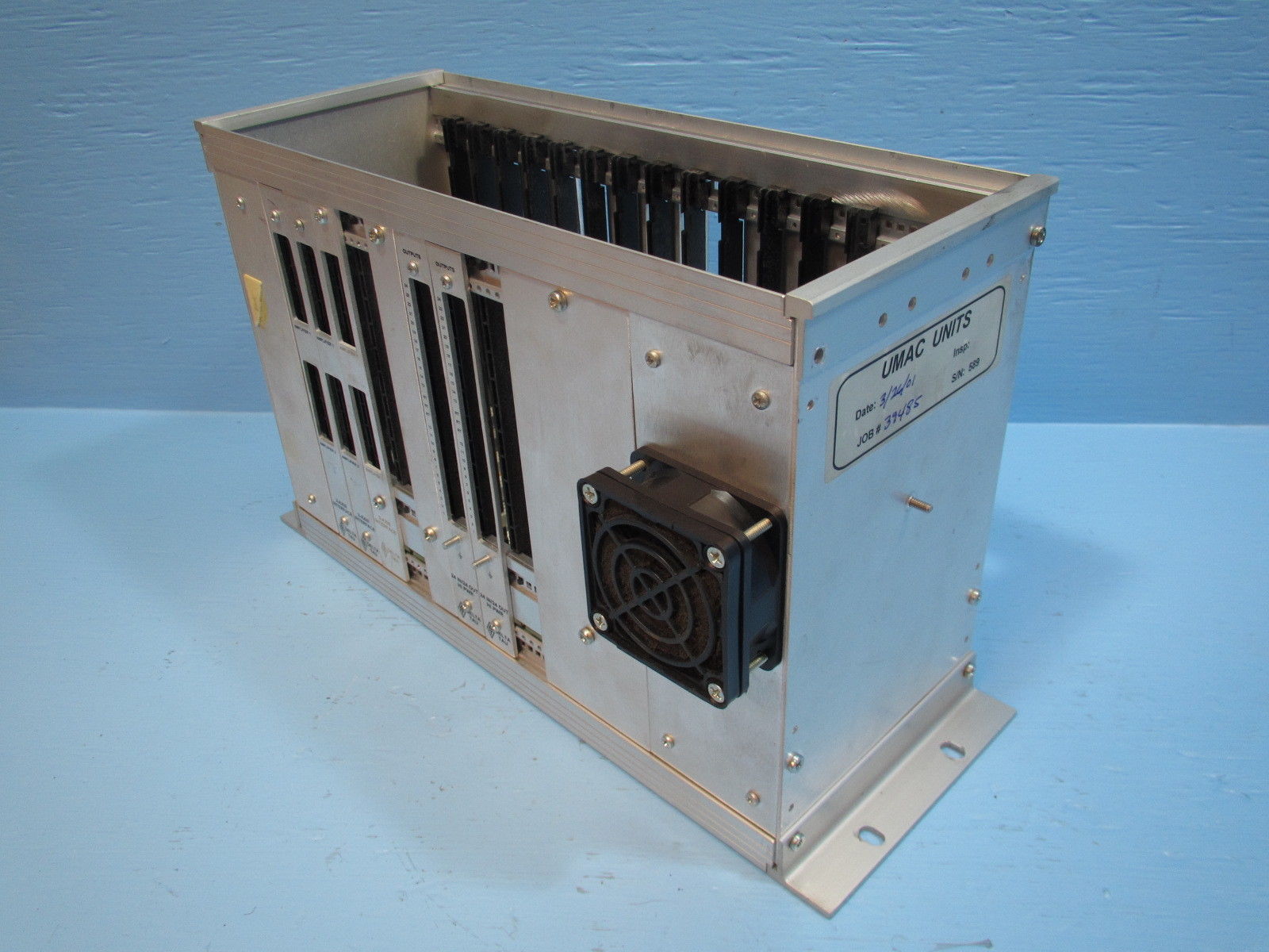 Delta Tau UMAC 603465-550 Rack Chassis PLC Module Universal  603465-550,Delta Tau,PLC