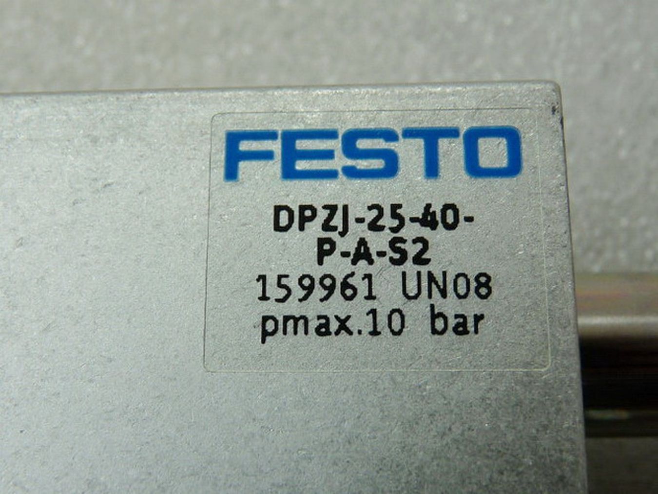 Festo DPZJ-25-40-P-A-S2 Pneumatik Doppel Kolbenzylinder Arti DPZJ-25-40-P-A-S2,费斯托,PLC