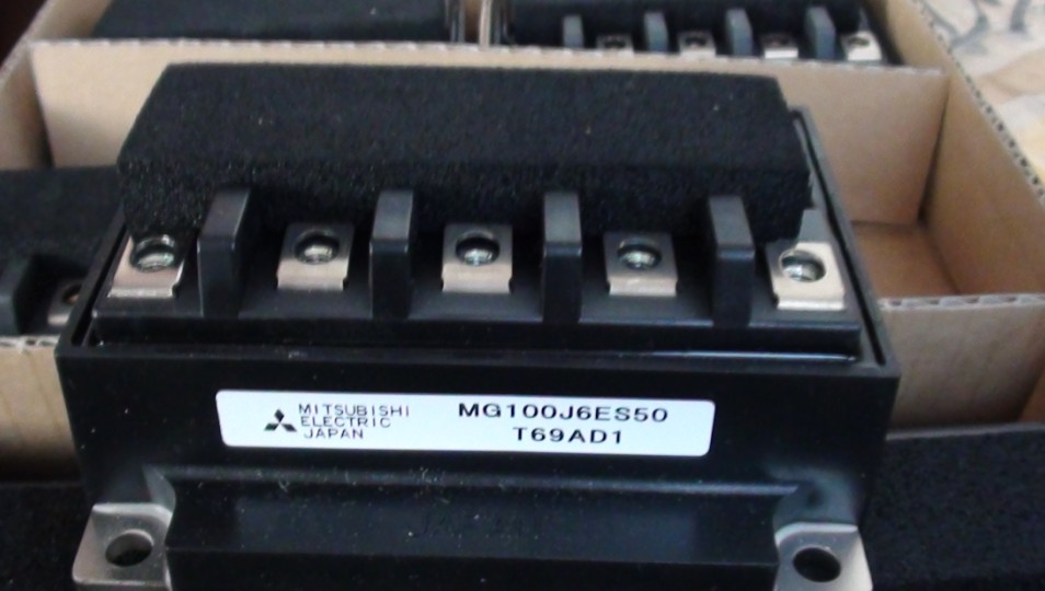 三菱IGBT模块 MG600J2YS61A进口三菱IGBT模块 现货直销 IGBT模块,东芝GBT模块,进口东芝IGBT模块