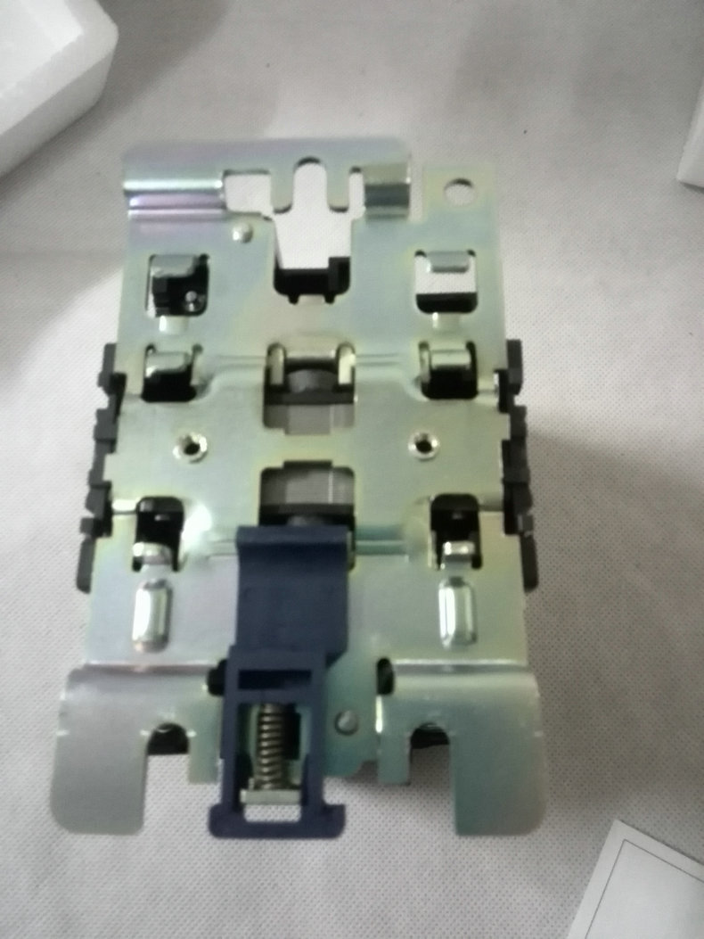 原产施耐德(上海) 交流接触器LC1D80E7C LC1-D80E7C 48V 施耐德