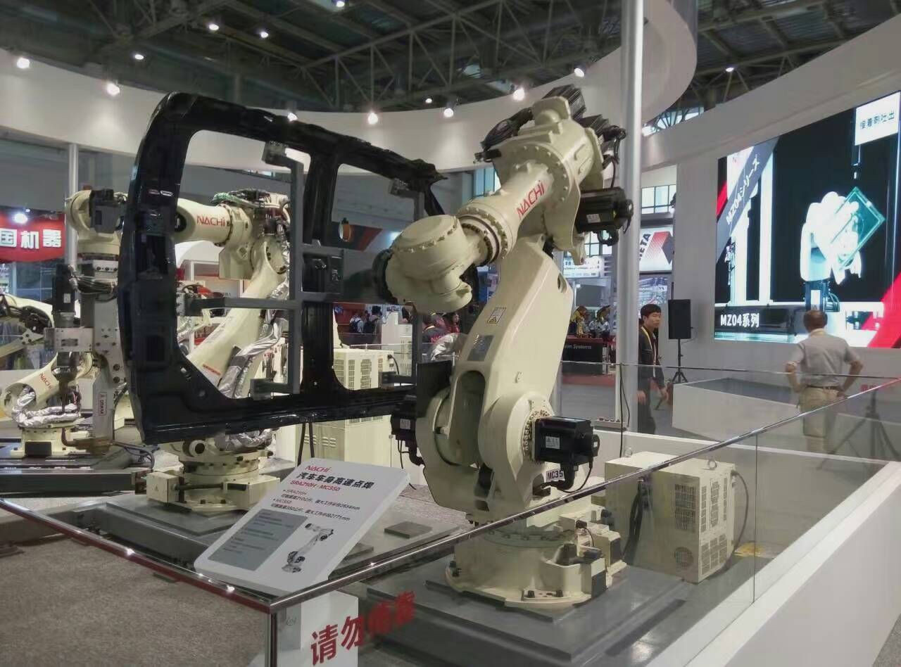 聊城市二手发那科点焊机器人维修 喷涂机器人安川 点焊接机器人,二手yaskawa点焊机器人,重庆打磨机器人,二手点焊机器人,二手半自动点焊机器人