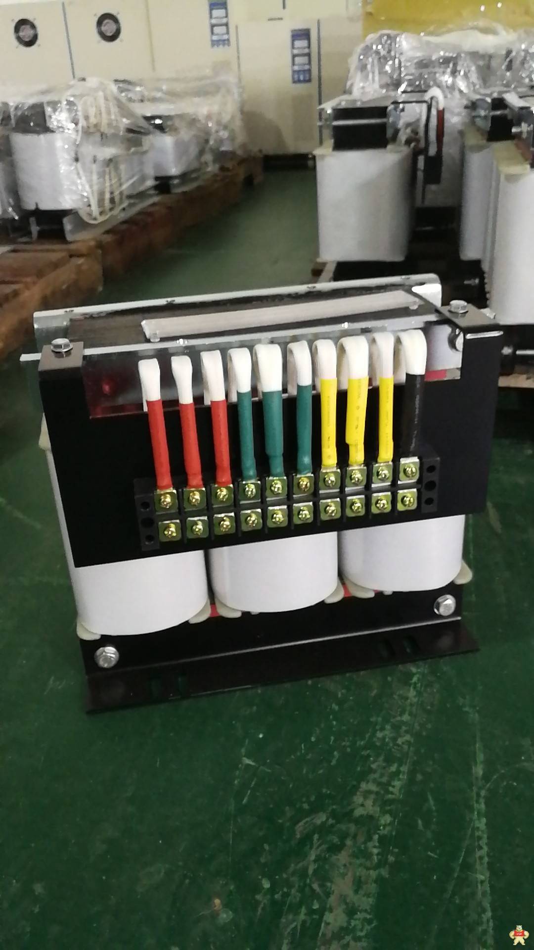 CNC加工中心专用变压器 三相自耦变压器,全铜变压器,日本设备专用变压器,进口设备专用变压器,机床内置变压器