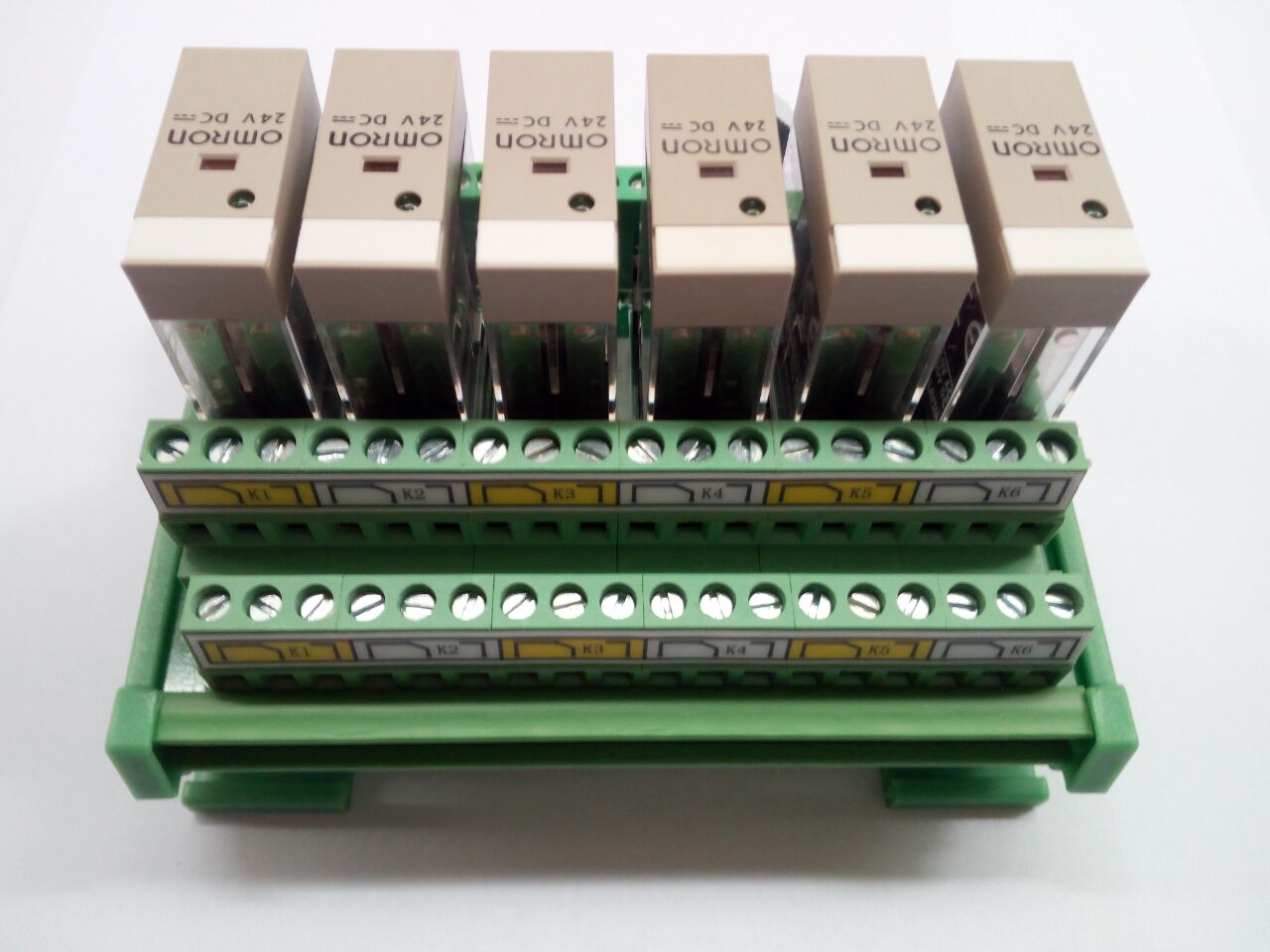粤之阳6路采用OMRON二开二闭脚继电器模组TL10A-6RR-3继电器批发 PLC放大板 OMRON继电器,继电器模组,继电器,二开二闭继电器,PLC放大板