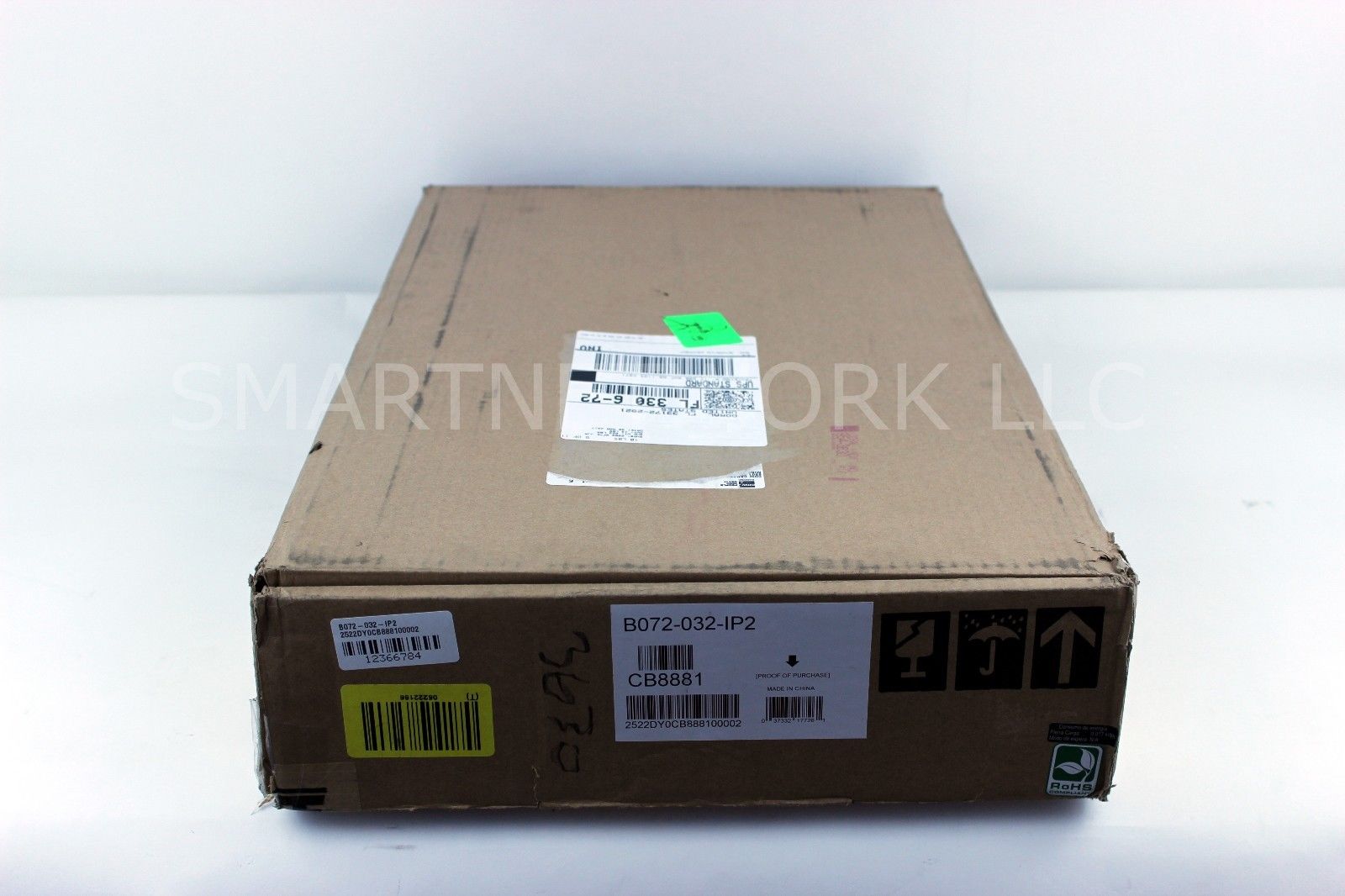 NEW Tripp Lite B072-032-IP2 32-Port Cat5 IP KVM Switch 1 Loc B072-032-IP2