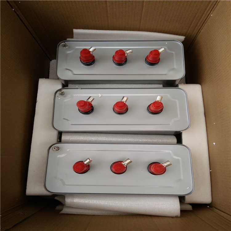 BSMJ-0.45-7-3三相低压并联电容器 电容器,并联电容器,三相电容器,低压电容器,BSMJ电容器