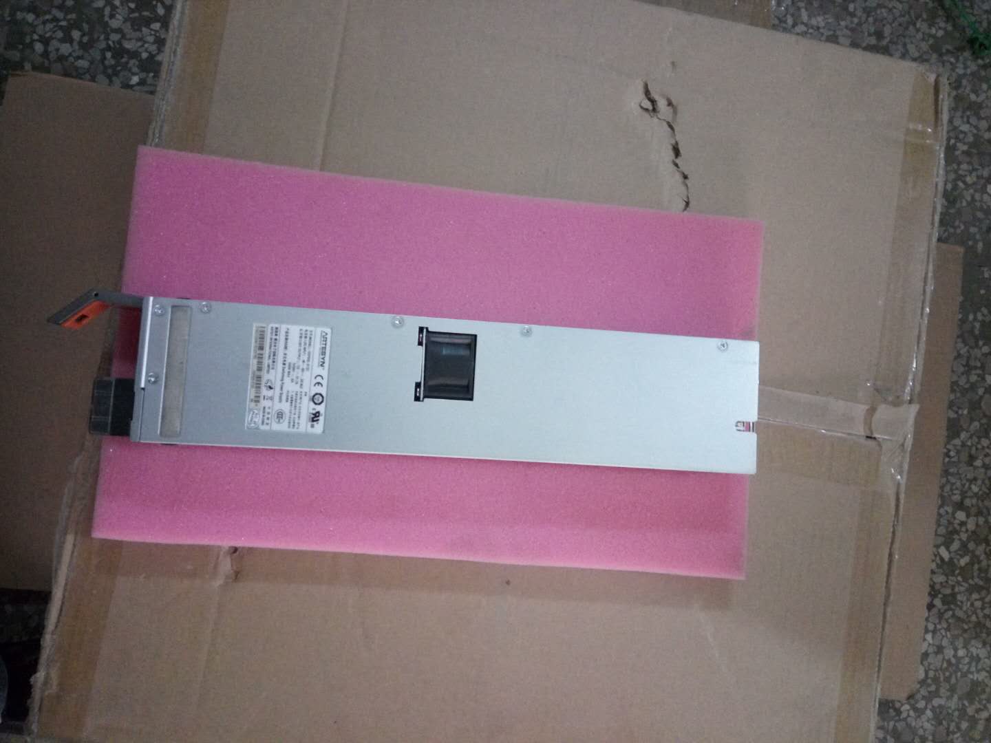 供应全新 艾默生/雅达HSP650-12D服务器模块 艾默生开关电源模块 雅达HSP650-12D服务器模块,艾默生HSP650-12D开关电源模块,雅达HSP650-12D交换机模块,雅达HSP650-12D,艾默生开关电源模块