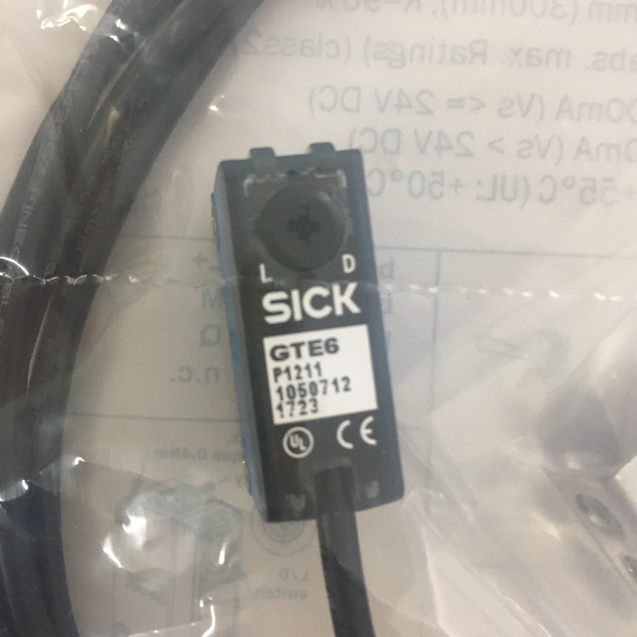 销售德国西克漫反射迷你型光电开关GTE6-P1212 GTE6-P1212,光电开关,光电传感器,传感器