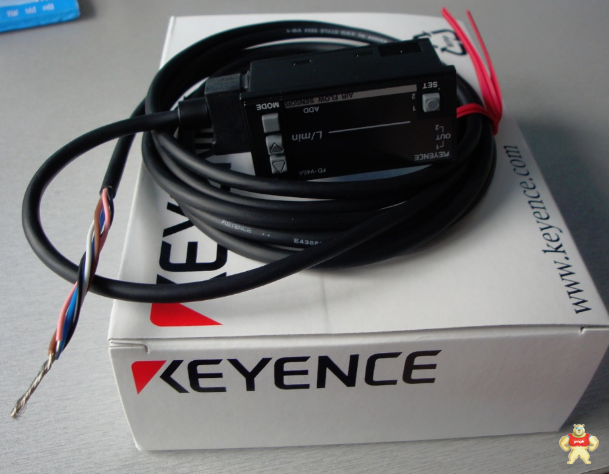 全新原裝現(xiàn)貨基恩士KEYENCE 傳感器頭 帯顯示器功能LS-9030議價(jià) 基恩士,LS系列,LS-系列,激光測量儀器,基恩士KEYENCE