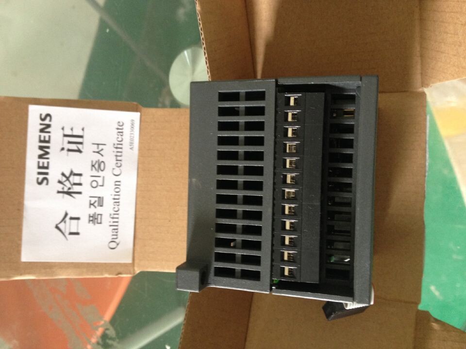 西門(mén)子EM231模擬量輸入模塊     4入*12位精度 6ES7231-0HC22-0XA0,西門(mén)子EM231,S7-200PLC