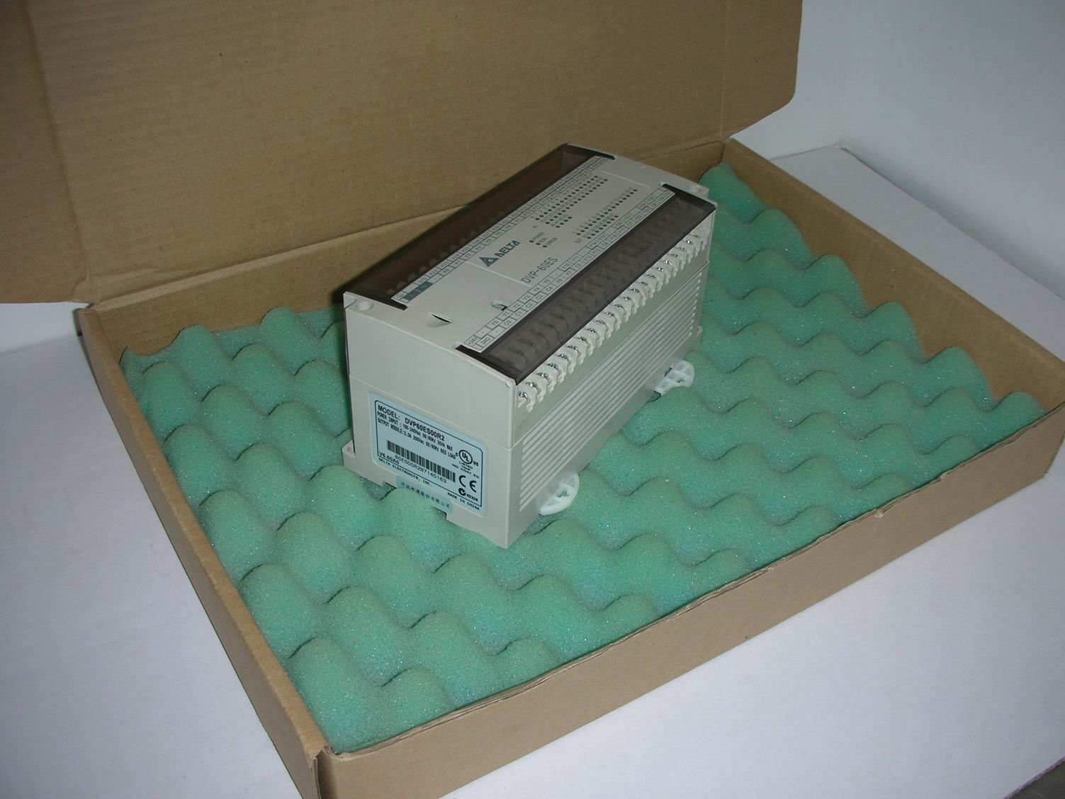 台达plcdvp60es00r2